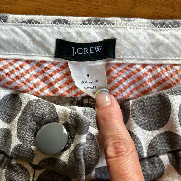 J. Crew Gray Polka Dot Women's Shorts - Picture 3 of 3